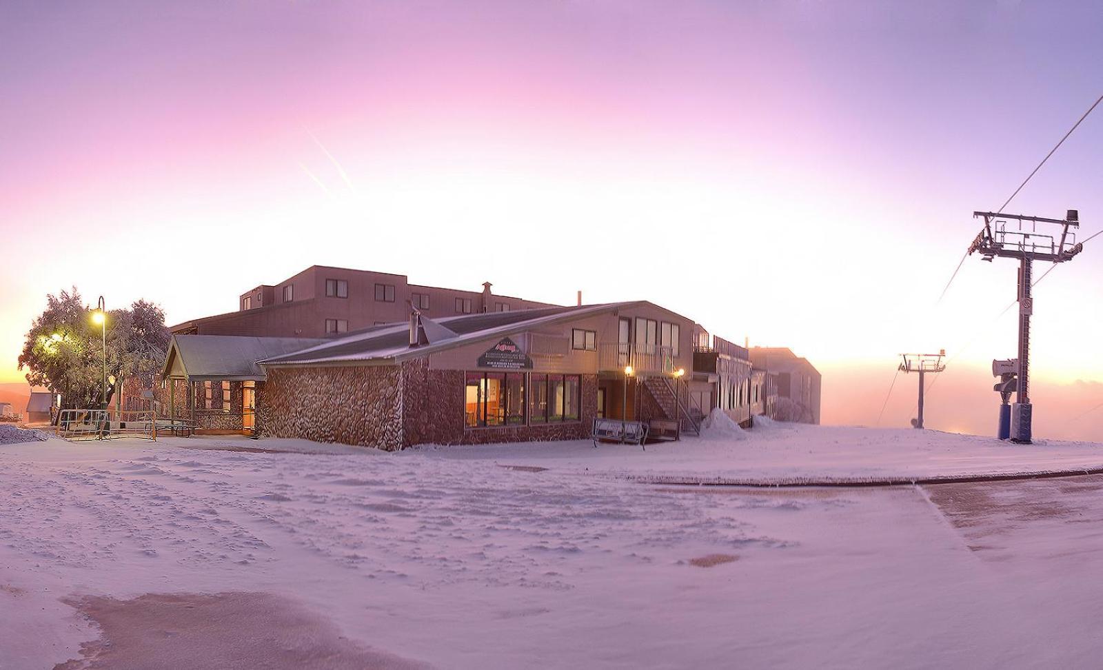 Arlberg Hotel Mt. Buller Mount Buller Exterior photo